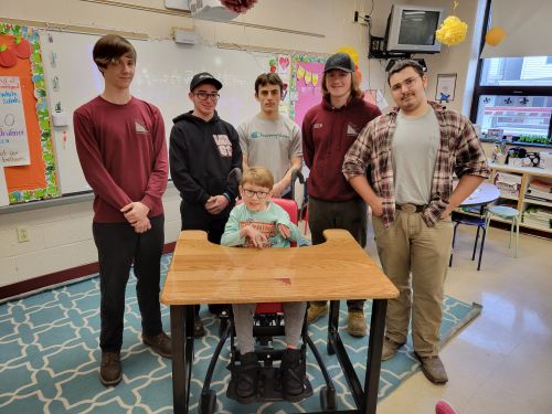 STC Carpentry Students Build Desk