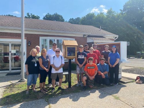 STC Students Install Little Library Boxes